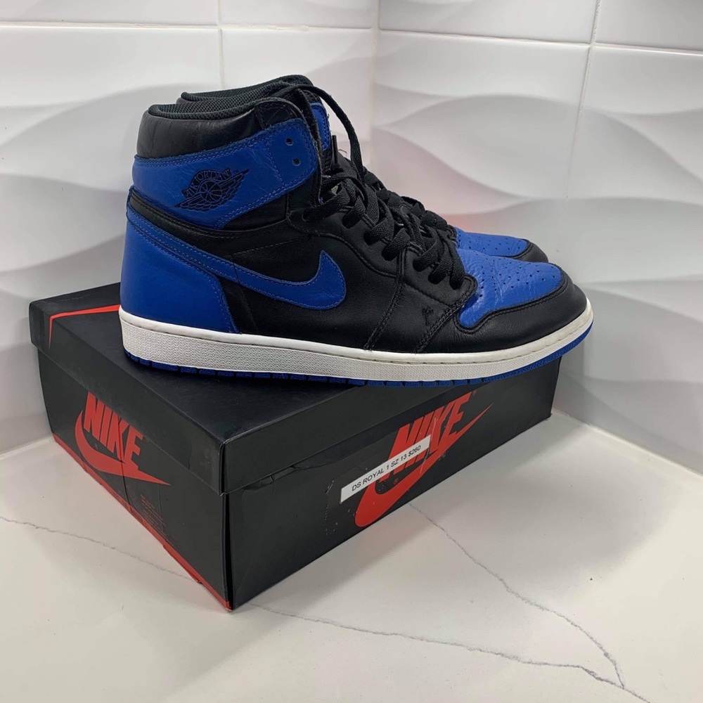 Air Jordan 1 Royals